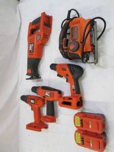 lot 37 image: Saws all, 3 cordless drills, variab...