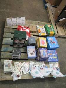 lot 85 image: Large lot of items for resale pet t...