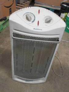 lot 99 image: Holmes heater fan 24 tall...
