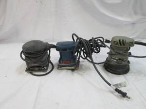 lot 116 image: 3 finishing sanders Master Mechanic...