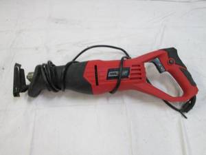 lot 121 image: Tool Shop reciprocating saw 120V co...
