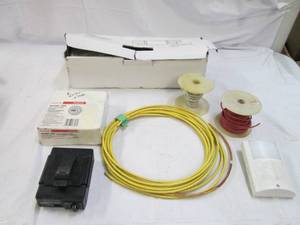 lot 164 image: Electrical items. Programmable ther...