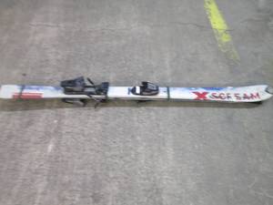 lot 169 image: Slalom X scream700 skis...