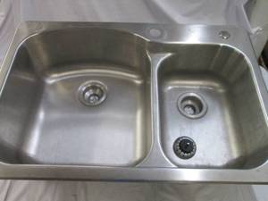 lot 197 image: Glacier Bay sink basin 33...
