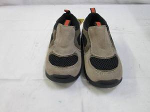 lot 248 image: Boys Size 9 12 smart fit leather c...