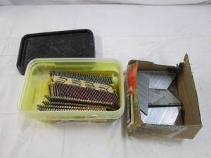 lot 262 image: Angled finishing and framing nails...
