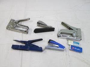 lot 271 image: Staplers and staples...