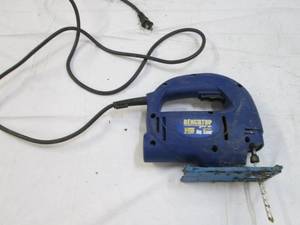 lot 6 image: Benchtop Pro single speed Jig Saw 1...