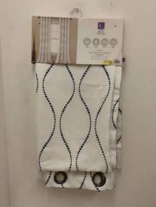 NEW LUSH DECOR SWIRL LIGHT FILTERING INSULATED WINDOW CURTAINS 84