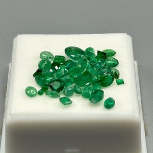 7.45 Carat Emerald Mixed Cut - Assorted Lot of Various Size, & Shape Loose Stones