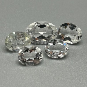 18.60 Carat Colorless Rock Crystal Quartz Round & Oval Faceted Cut - Set of 5 Loose Stones