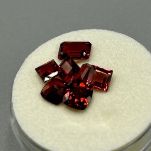 3.50 Carat Garnet Mixed Cut - Assorted Lot of Various Size & Shape Loose Stones