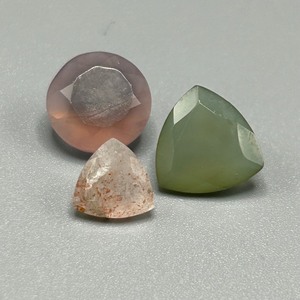 8.79 Carat Mixed Color Gemstones Round & Triangular Cut - Set of 3 Loose Stones