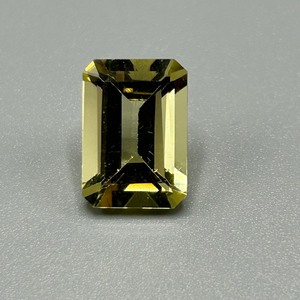 6 Carat Lemon Quartz Emerald Rectangular Cut