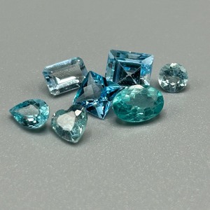 4.91 Carat Blue Topaz Mixed Cut - Assorted Lot of Various Size, Color & Shape Loose Stones