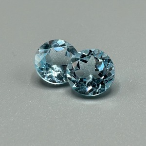 6.58 Carat Blue Topaz Round Faceted Cut - Set of 2 Loose Stones