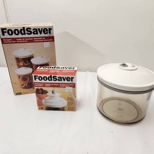 lot 69 image: Brand New Food Saver System