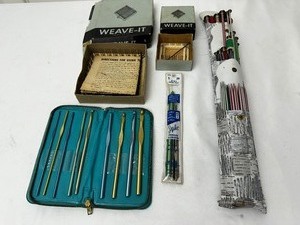 lot 130 image: Large Variety Of Knitting And Crocheting Needles As Seen In Photo