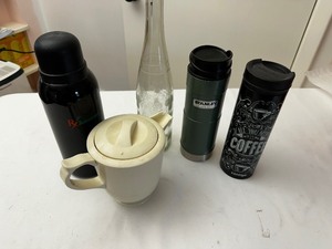 lot 142 image: Variety Of Travel Mugs, Vintage Teapot, And Glass Bottle