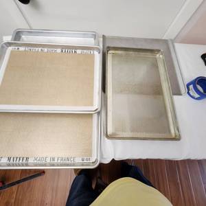 lot 108 image: Variety Of Baking Sheets