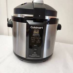 lot 125 image: Cuisinart Electric Pressure Cooker Like New Condition
