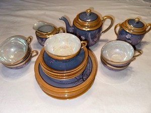 lot 152 image: Vintage Japanese Blue Lusterware Tea Set 6 Plates, 6 Cups and Saucers, Teapot, Sugar and Creamer