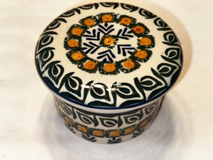 lot 165 image: Vintage Butter Bell Butter Keeper