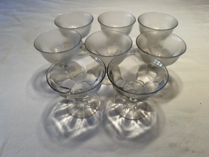 lot 169 image: Vintage Glass Pedestal Dessert Dishes