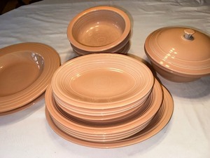lot 177 image: Vintage Fiesta Ware Dishes in Apricot as Seen in Photo