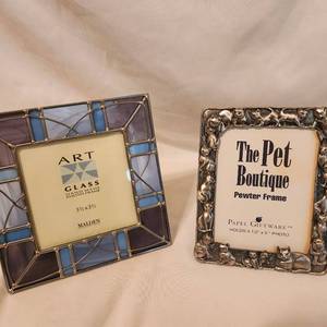 lot 228 image: Two Decorative Frames as seen in photos