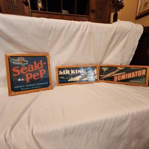 lot 232 image: Three Vintage Plane Themed Fruit Crate Labels