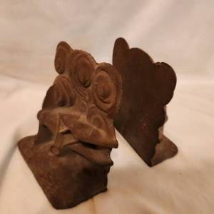 lot 234 image: Piar of Antique 1927 Charles Lindberg Spirit of St Louis Cast Iron Bookends Valued at $350
