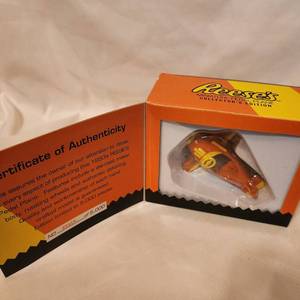 lot 236 image: Reeses Collectible Miniature Pedal Plane Collectors Edition Toy Plane in Box