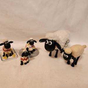 lot 265 image: Variety of Shaun the Sheep Figurines