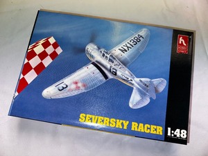 lot 351 image: Vintage Seversky Racer 148 Scale Model Airplane Kit - New in Box