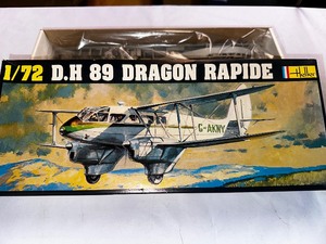 lot 355 image: Vintage DH 89 Dragon Rapide 172 Scale Model Airplane Kit - New in Box