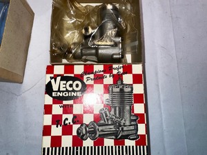 lot 372 image: Vintage Veco Engine New in Box