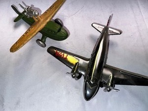 lot 378 image: Two Vintage Airplanes