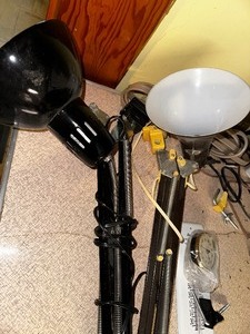 lot 384 image: Clamp on Vintage Desk Lights