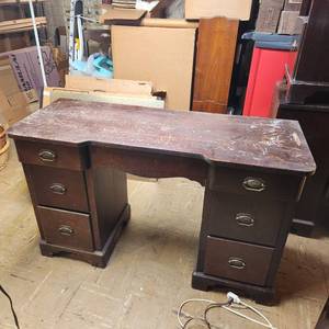 lot 277 image: Vintage Wood Desk With Seven Drawers Measuring 47 X 18 By 29 12
