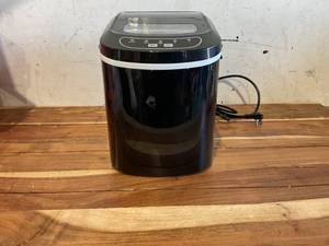 lot 334 image: COSTWAY Countertop Ice Maker, 26LBS24H Portable and Compact Ice Maker Machine