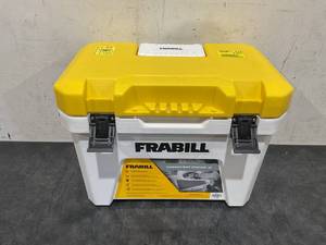 lot 205 image: Frabill Magnum Bait Station 13 Quart Live Bait Well