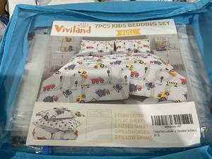 lot 158 image: Viviland Twin Comforter Set Shams - Excavator Car Printed