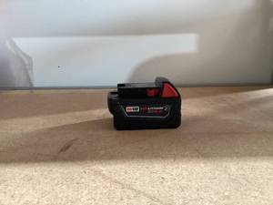 lot 410 image: Milwaukee 48-11-1850 M18 Redlithium 5.0Ah Battery