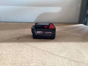 lot 412 image: Milwaukee 48-11-1850 M18 Redlithium 5.0Ah Battery