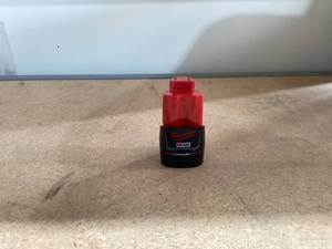 lot 415 image: Milwaukee 48-11-2411 M12 Redlithium Battery