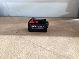 lot 416 image: Milwaukee 48-11-1850 M18 Redlithium 5.0Ah Battery