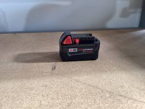 lot 430 image: Milwaukee 48-11-1850 M18 Redlithium 5.0Ah Battery