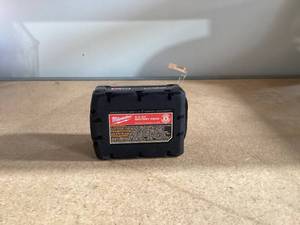 lot 444 image: Milwaukee 48-11-1850 M18 Redlithium 5.0Ah Battery