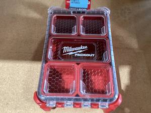 lot 454 image: Milwaukee Tool 48-22-8435 Packout Compact Organizer